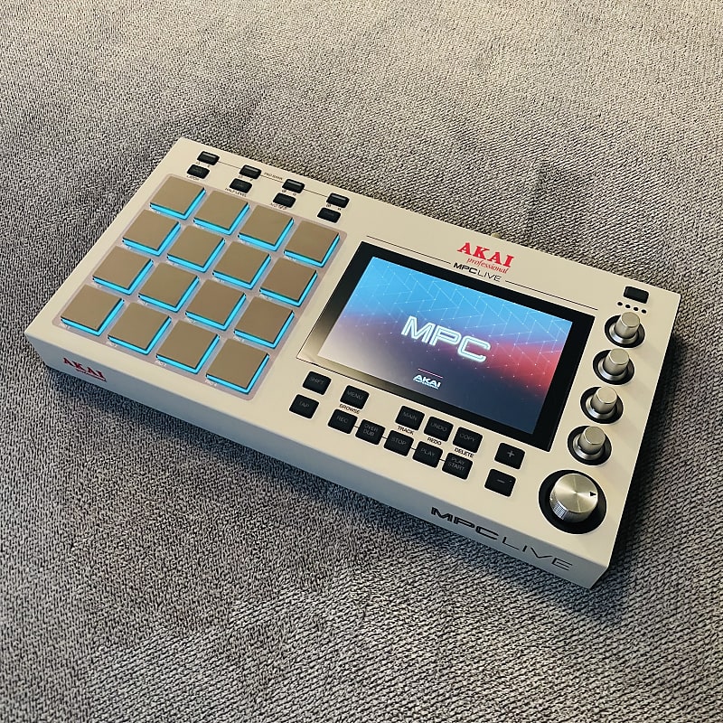 Akai Mpc Live Standalone Sampler Sequencer Reverb