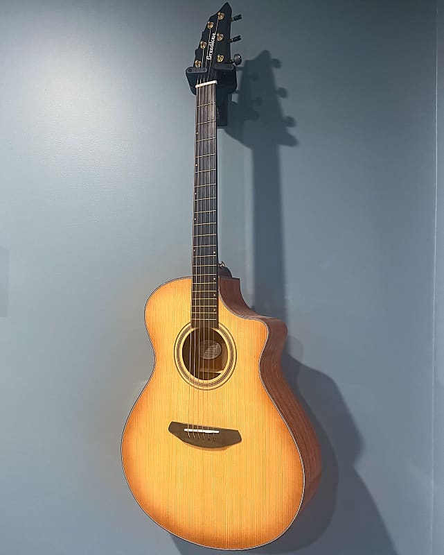 Breedlove Artista Concert Copper CE Granadillo B S Reverb