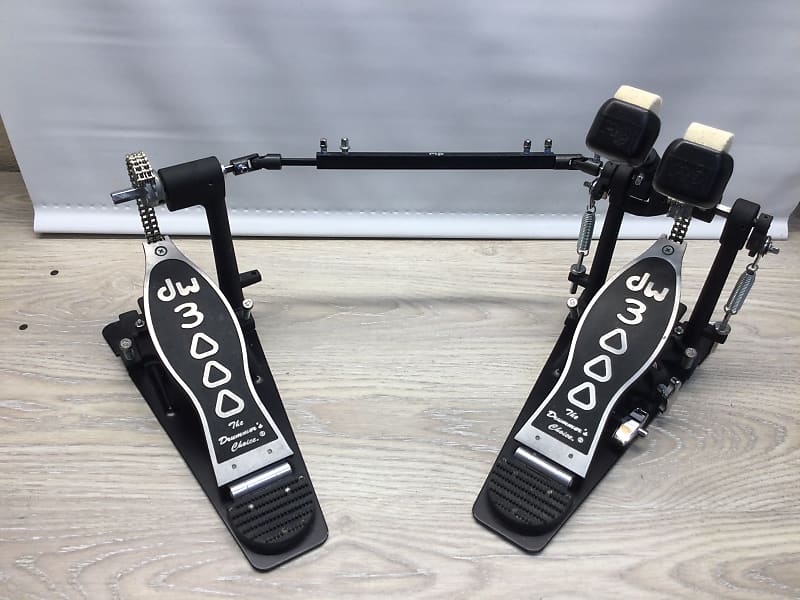 DW DWCP3002 3000 Series Double Bass Drum Pedals Reverb