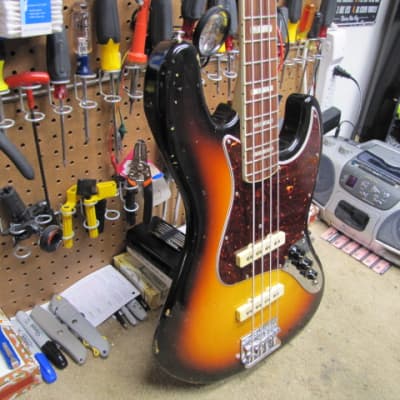 Fender MJT Jazz Bass 2023 Sunburst Light Relic Pro Reverb