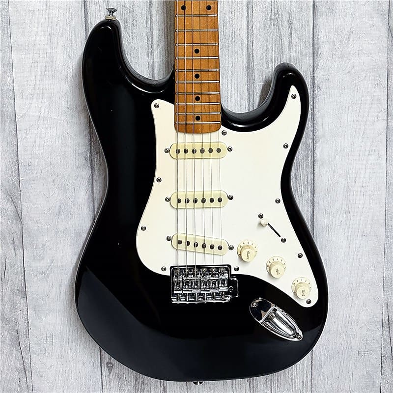 Squier Silver Series Stratocaster Black Second Hand Reverb