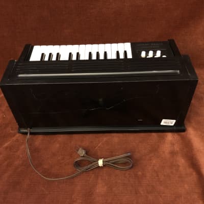 Magnus Model 300 Vintage Electric Air Reed Chord Organ C Reverb