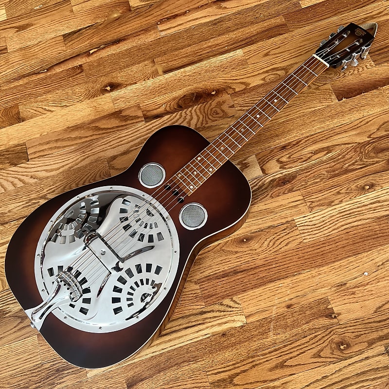 Dobro Model Ds Sunburst Reverb