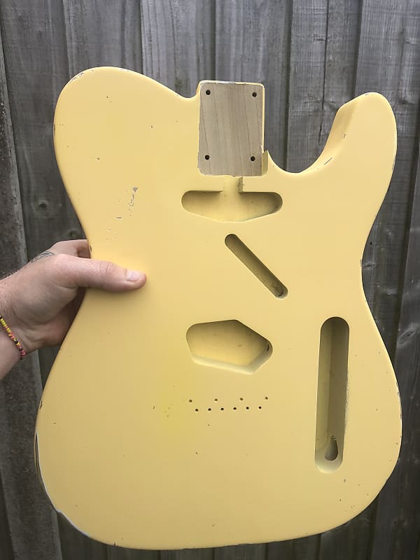 Opaque Blonde Nitro Relic Custom Pc Alder Tele Body Reverb