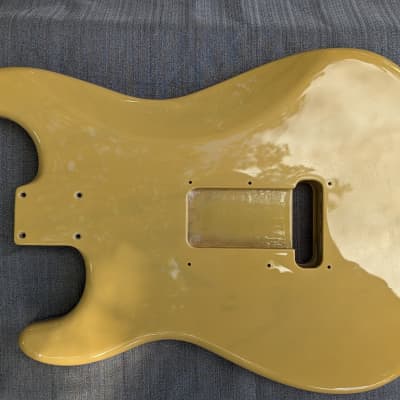 Fender Stratocaster Body Butterscotch Blonde Reverb