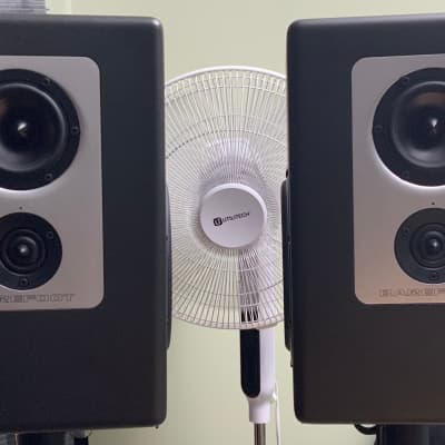 Dynaudio AIR 25 3 Way Active Studio Monitor Pair Reverb