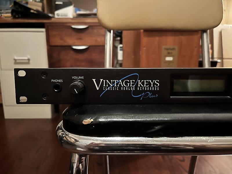 E Mu Systems Vintage Keys Plus S Black Reverb