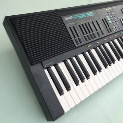 Yamaha PSR 36 FM Synthesizer Keyboard Reverb