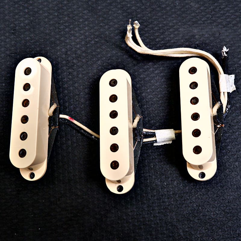 Fender Pure Vintage Strat Pickup Set Aged Cream Reverb