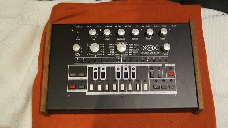 Offer X Xb X Full Aluminium Case With Wood Cheeks Reverb Australia