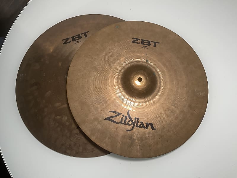 Two Cymbals Zildjian Zbt Crash Crash F Reverb