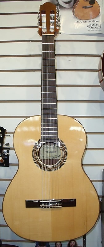 Raimundo Model 118 Classical Guitar Reverb