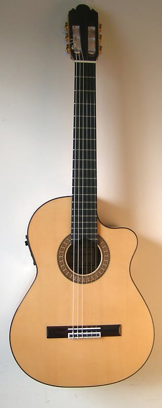 Raimundo E Flamenco Guitar Reverb