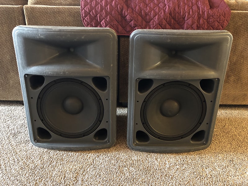 Peavey PR15 15 PA Speakers 300 Watt 8 Ohms Full Range Reverb