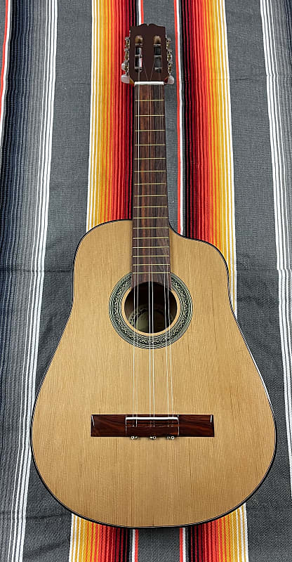 Paracho Elite Guitars Havana Cuban Tres B Stock Mel Bay Reverb