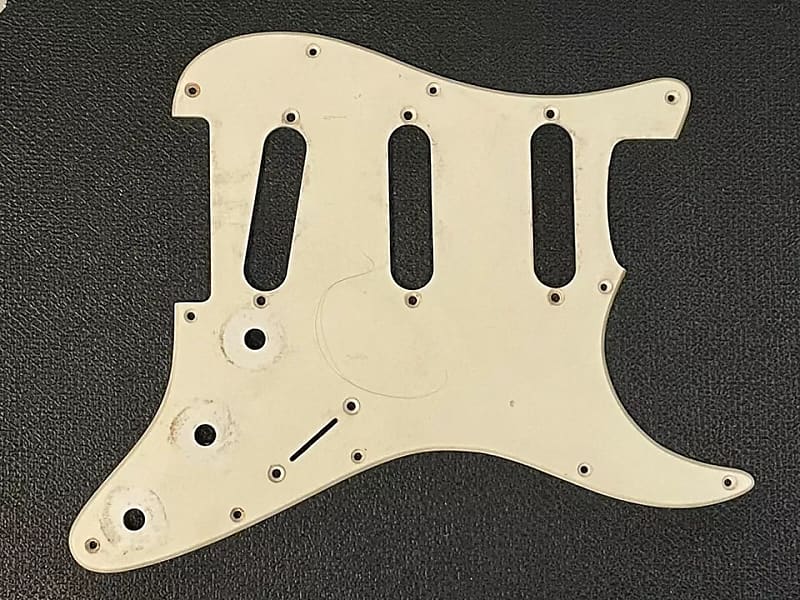 Fender Stratocaster SSS 8 Hole Pickguard 1 Ply Light Relic Reverb