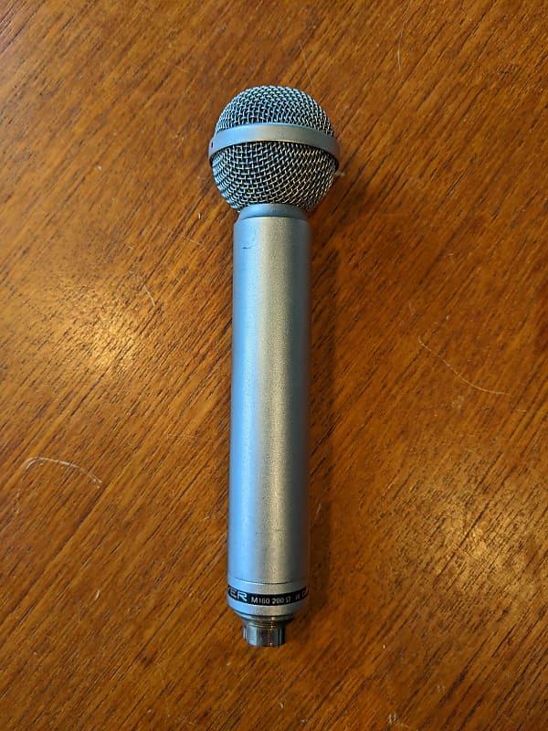 Beyerdynamic M160 1960s Silver Reverb