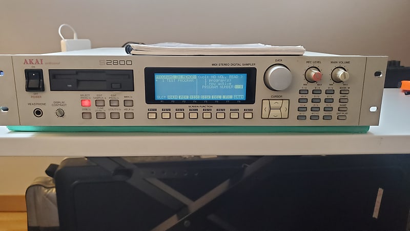 Akai S Midi Stereo Digital Sampler White Reverb Uk