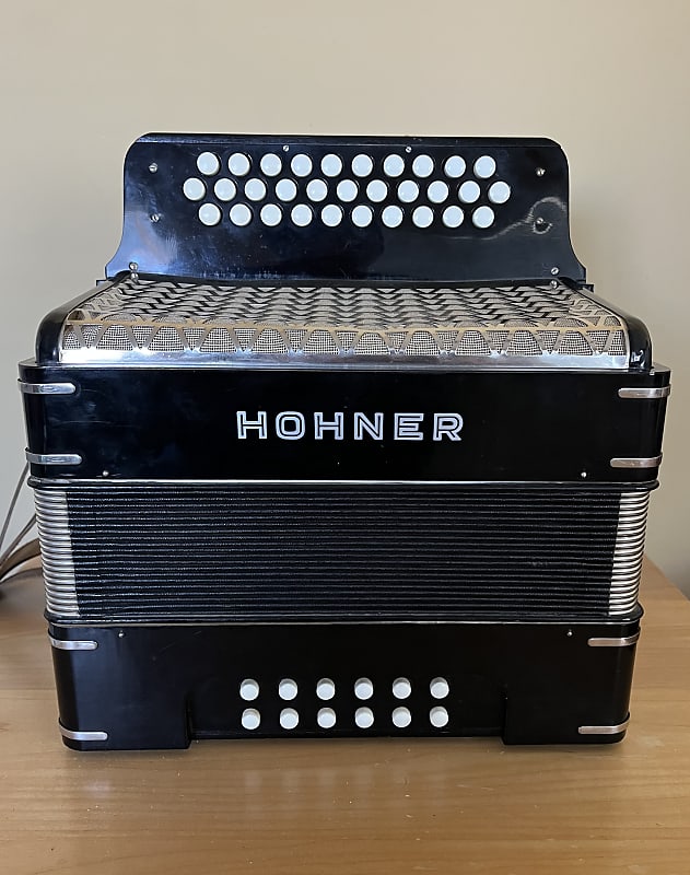 Hohner Pre Corona Reverb