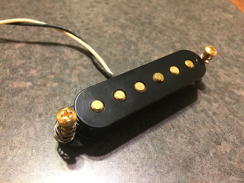 DiMarzio True Velvet Middle For Strat Black With Gold Poles Reverb