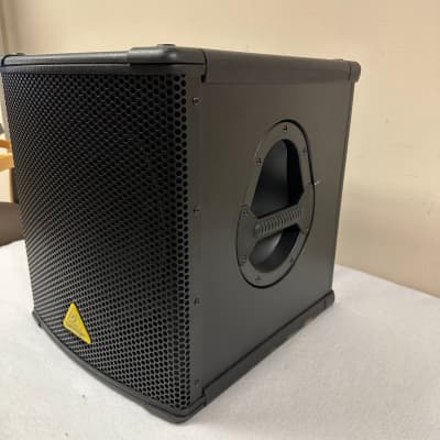 Behringer Eurolive B D Pro Powered Subwoofer Reverb