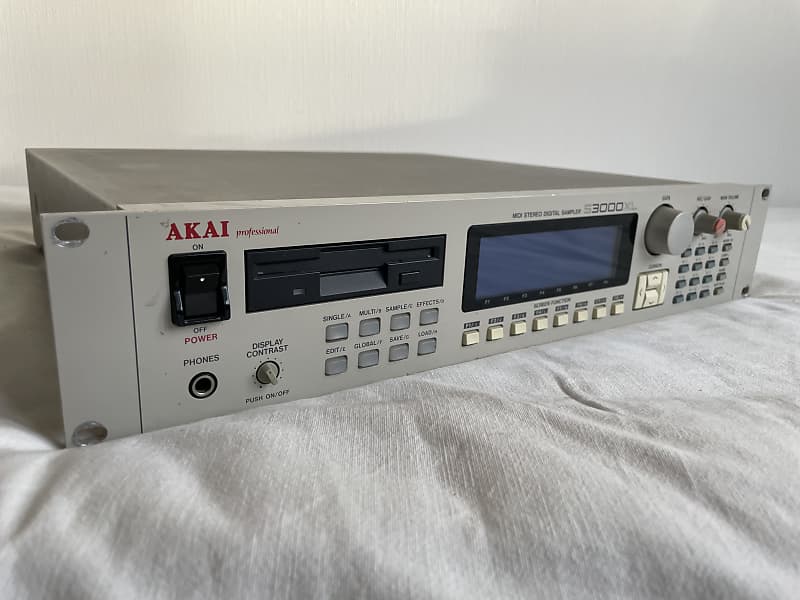 Akai S Xl Midi Stereo Digital Sampler White Reverb