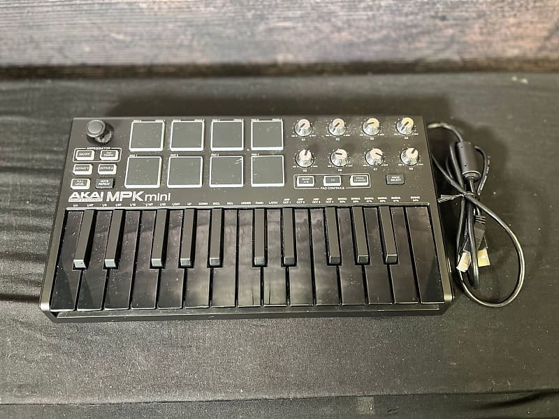 Akai MPK MINI BLACK MIDI Controller Charlotte NC Reverb