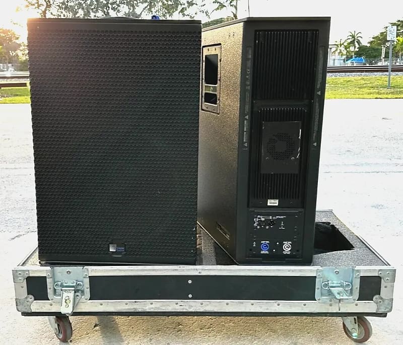 Meyer Sound UPQ 2P Powered Loudspeaker With Case PAIR Reverb