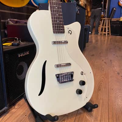 Danelectro ‘56 Vintage Baritone 2022 - Present - Vintage White image 1