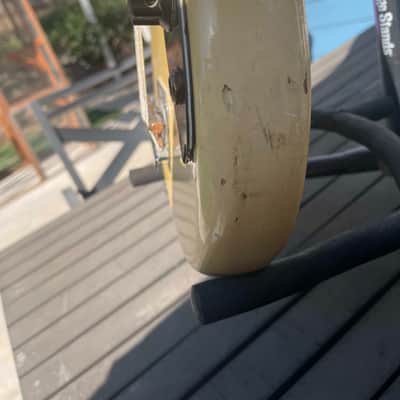 Fender Musicmaster Bass 1972 - 1979 - Olympic White image 18