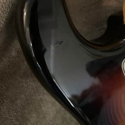 Fender American Vintage '82 Stratocaster 1982 Sunburst) image 8