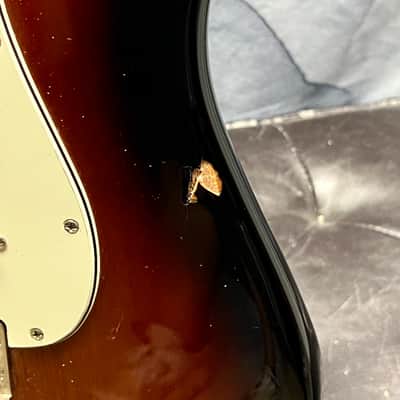 Squier Classic Vibe Loaded Left-Handed 60s Stratocaster Body Sunburst image 2