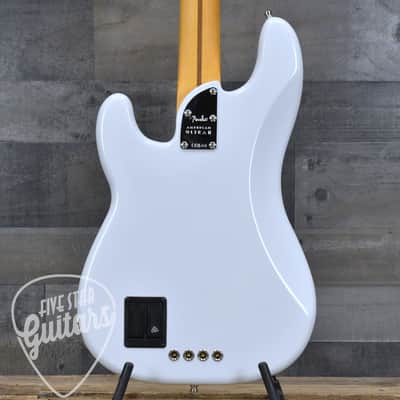 Pre-Owned Fender American Ultra II Precision Bass - Avalanche with Hardshell Case image 2