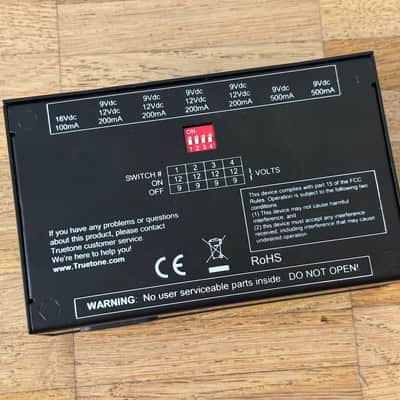 Truetone 1 SPOT Pro CS7 Power Supply 2010s - Pedaltrain Bild 4