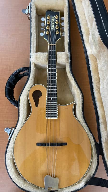 Tacoma M3 2002 - Beautiful Spruce top and maple USA image 1