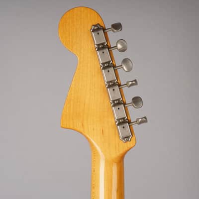 Fender Japan '62 Jaguar Reissue - 1998 - CIJ - Sunburst image 10