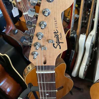 Fender Squire Strat - Sunburst image 2