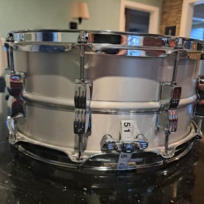 Ludwig Acrolite 6.5x14" 10-Lug Aluminum Snare Drum image 3