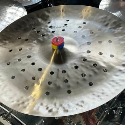 Aisen 16" Vintage Holy China Cymbal image 4