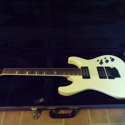 Kramer sustainer Right Handed American electric guitar image 2