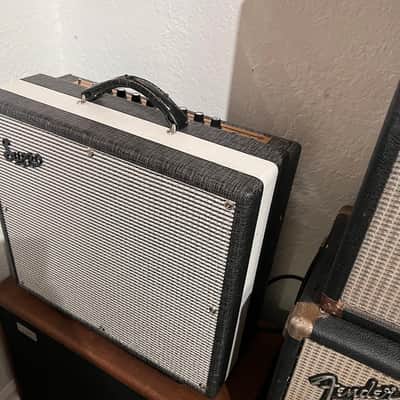 Supro 1695T Black Magick 25-Watt 1x12" Guitar Combo 2016 - Present - Black Rhino image 3