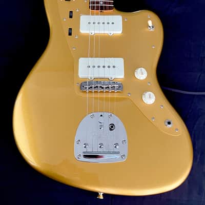 Fender FSR MIJ Made in Japan 2025 MH Matching Headstock Traditional 60s Jazzmaster  - Mystic Aztec Gold image 3