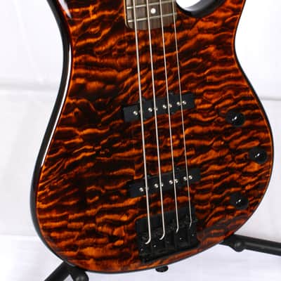 Peavey Millennium 4 AC MRD BXP 4-String Active Electric Bass Metallic Red
