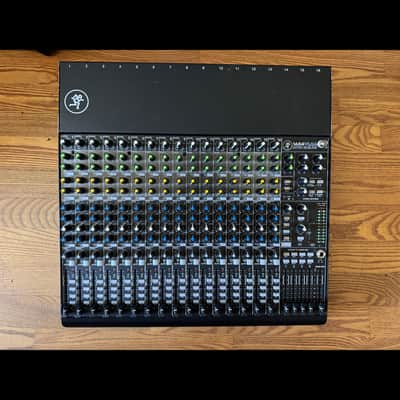 Mackie 1604VLZ4 16-Channel Mic / Line Mixer 2014 - Present - Black image 2