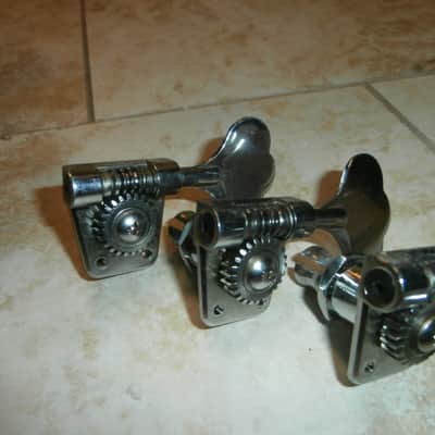 Set of Vintage 1980's Peavey T-20 Bass Tuners w/ Screws! Original Parts! image 3