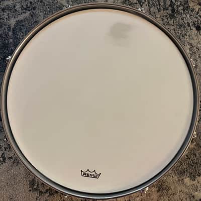 Rare 1960s Camco Oaklawn Oval Badge 5x14 Tuxedo Snare Drum in Black & Gold Duco image 8