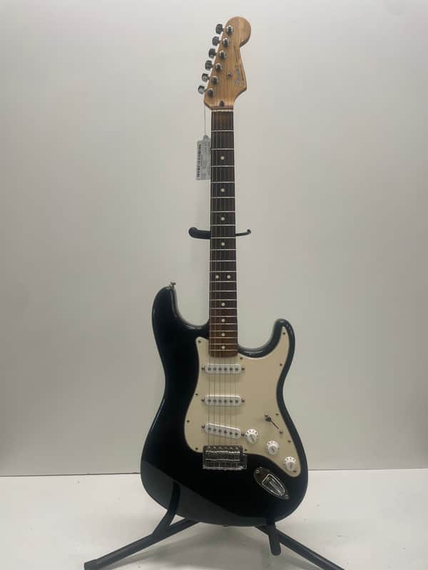 Fender FSR Stratocastor 2004 - Black image 1