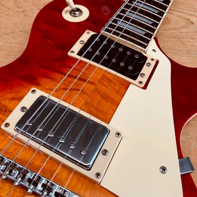 Epiphone Les Paul Standard MIK Electric Guitar image 5