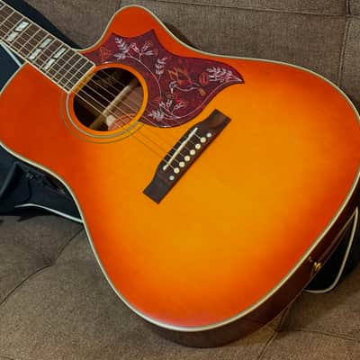 Epiphone Hummingbird Standard EC with Epiphone Gig Bag, 2026 Model in Cherry Sunburst image 3