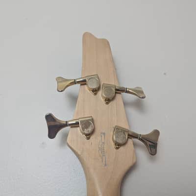 Ibanez ICB200-BS Standard Iceman Bass 2004 - 2008 - Brown Sunburst Made in Korea Guitar image 14